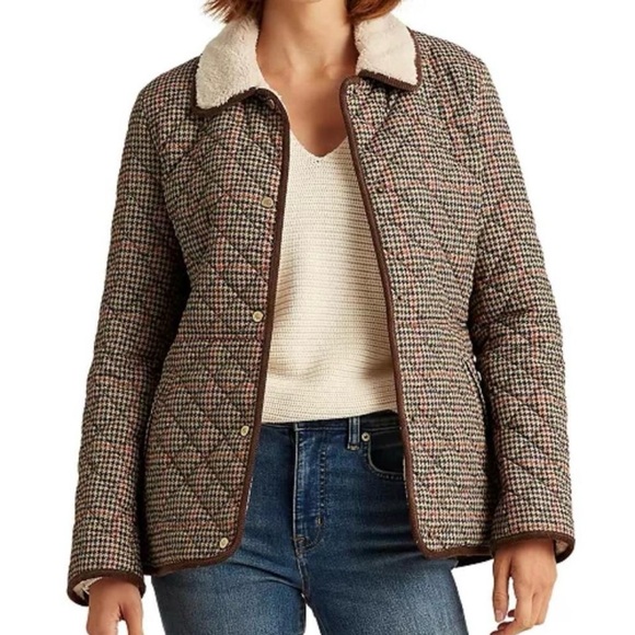 Ralph Lauren Jackets & Blazers - Ralph Lauren Women's Quilted Jacket with Cream Collar XS %100 Wool